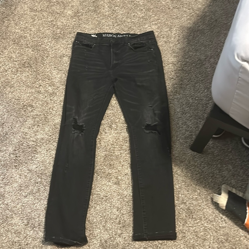 Maison Article Black Ripped Denim